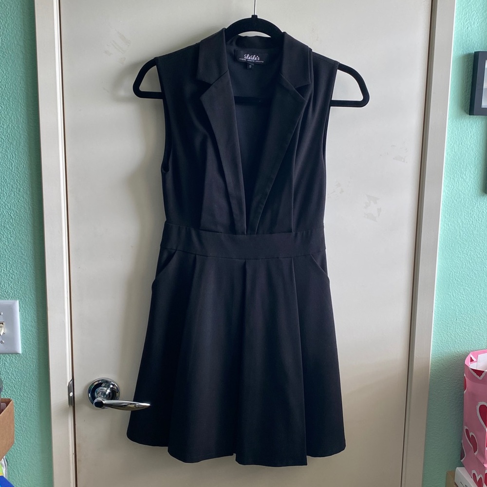 Lulu’s Black Skater Dress w Pockets